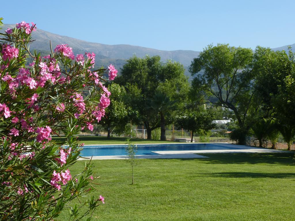 Apartamentos Rurales Entre Fuentes กัวกอสเตยุสเต ภายนอก รูปภาพ