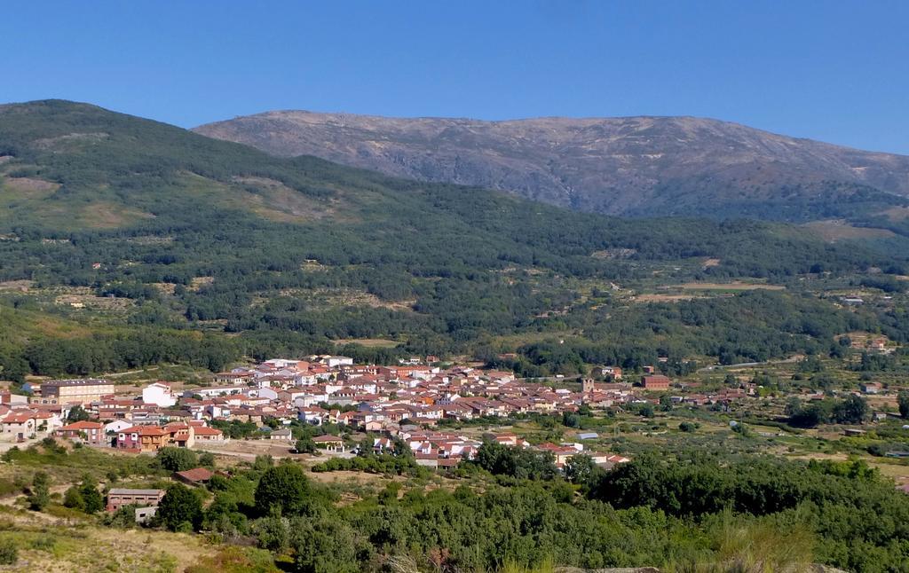 Apartamentos Rurales Entre Fuentes กัวกอสเตยุสเต ภายนอก รูปภาพ